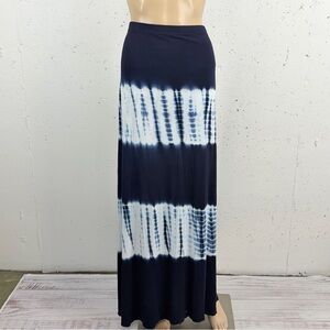 Tryst Size Medium Blue and White Tie Dye Jersey Knit Maxi Skirt
